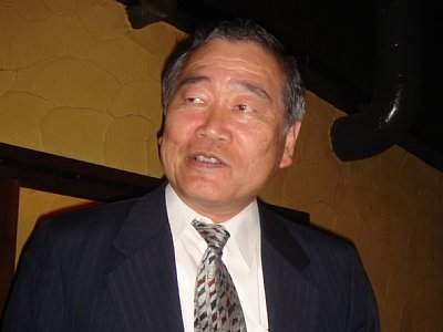 来賓としてご出席頂いた平倉充現校長先生よりご挨拶を頂戴しました