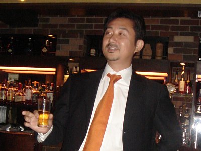 副支部長である木場信一郎君による乾杯で盛大に懇親会が開始されました