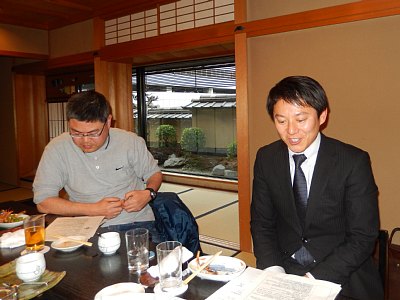 横田副会長と小江先生